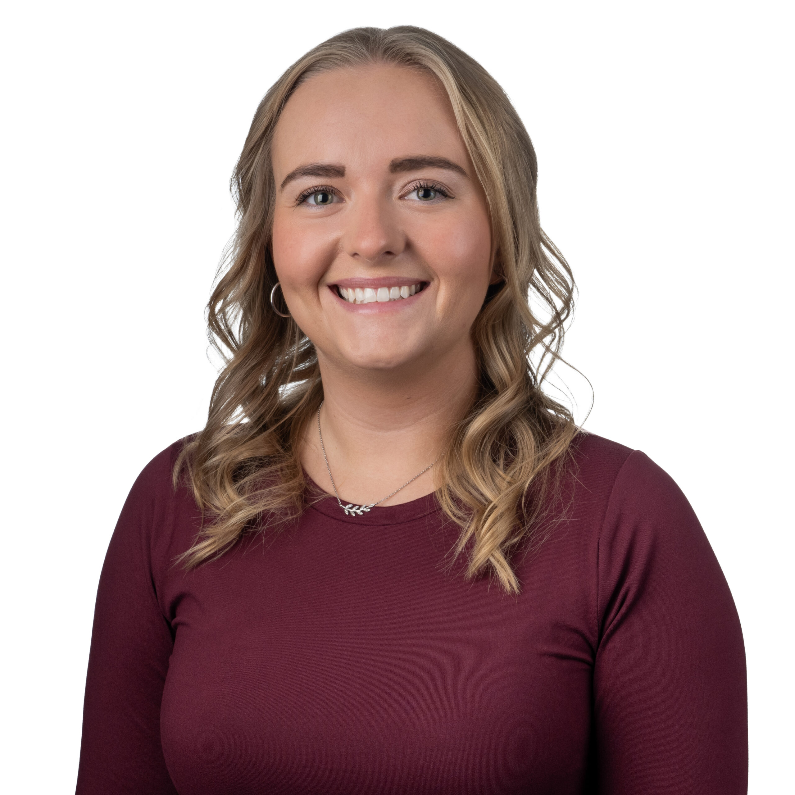 josie cross roach chiropractic headshot scaled